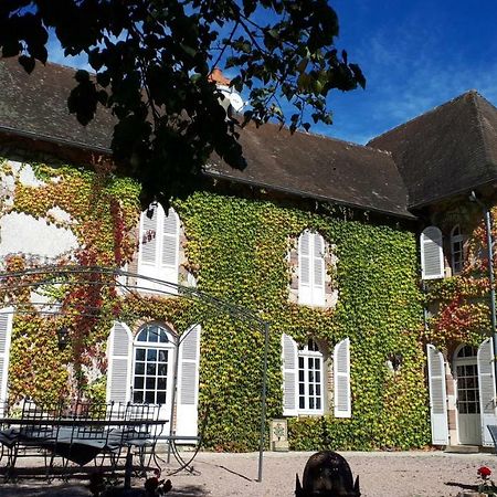 Le Domaine Du Mijarnier Acomodação com café da manhã Montbeugny Exterior foto